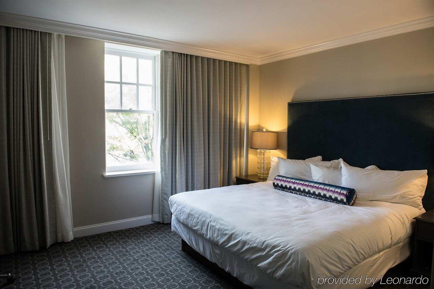Redmont Hotel Birmingham - Curio Collection By Hilton Exterior photo